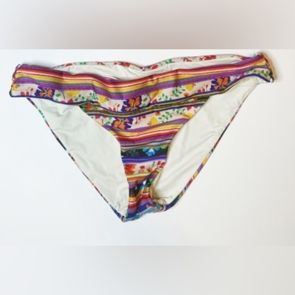 Isabella Rose Black and Red Frida Bondi Floral Boho Bikini Size Large - Picture 3 of 8